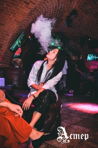 Развлекательный комплекс Астра - ресторан европейской кухни и караоке-клуб в Калининграде