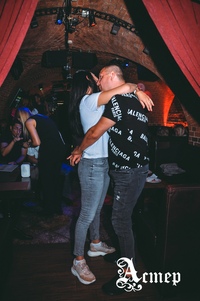 Развлекательный комплекс Астра - ресторан европейской кухни и караоке-клуб в Калининграде