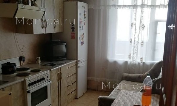 Фото: Сдаётся однокомнатная квартира площадью 34 кв.м. в транспортной доступности от метро 