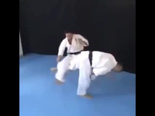 Подсечки в Кёкусинкай карате https://vk.com/oyama_mas