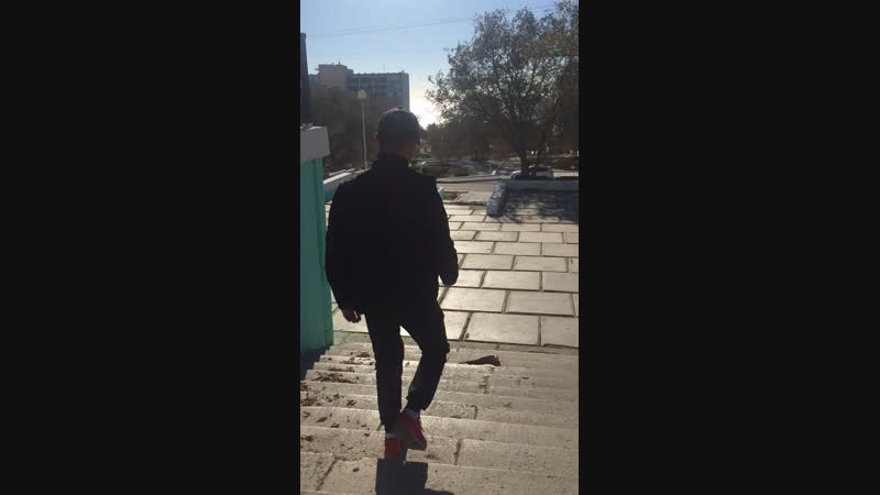 Хит дейсің го🤣🤣