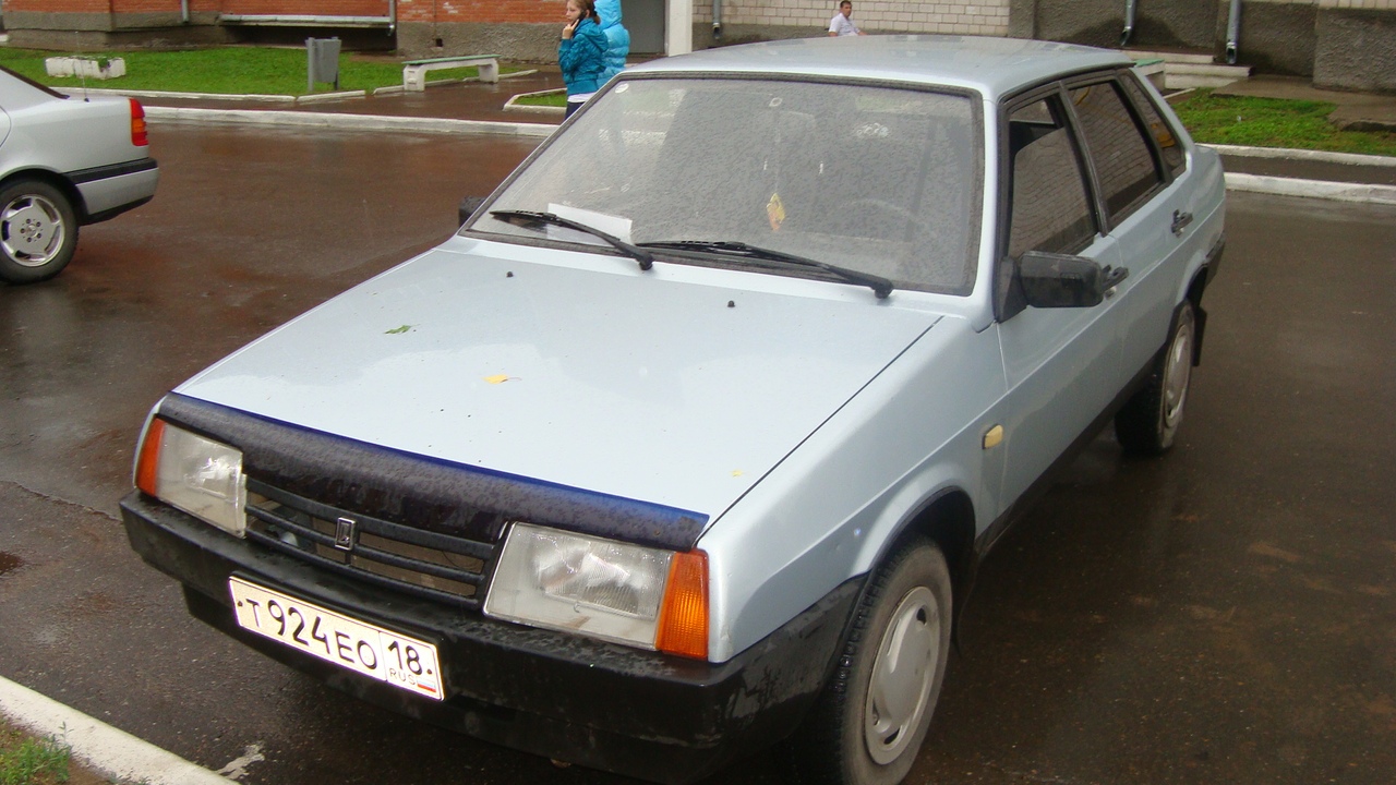 ВАЗ (LADA) 21099
