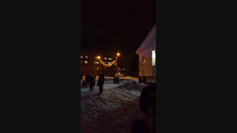 НГ Микунь плошадь