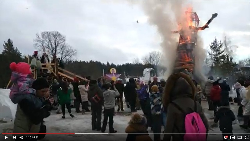 Перфоманс на маслинице в Гуслице