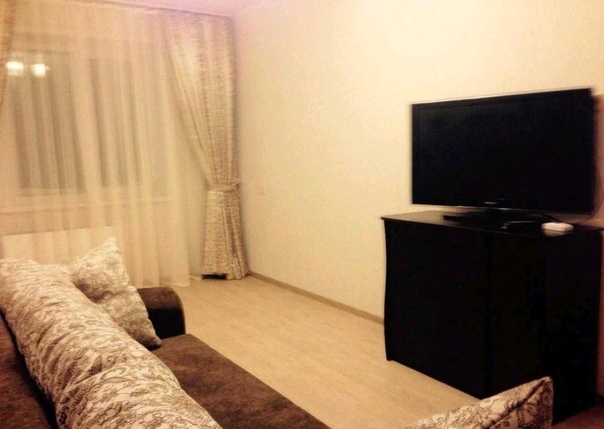 м.Южная — 600 м <br>Днепропетровская, 5 к3 <br>Сдаю теплую, уютную квартиру. На длительный срок!! <br>Порядочным платежеспособным квартирантам. <br>Тел.89653095408 <br>Цена 27000 - фото Фото: м.Южная — 600 м <br>Днепропетровская, 5 к3 <br>Сдаю теплую, уютную квартиру. На длительный срок!! <br>Порядочным платежеспособным квартирантам. <br>Тел.89653095408 <br>Цена 27000