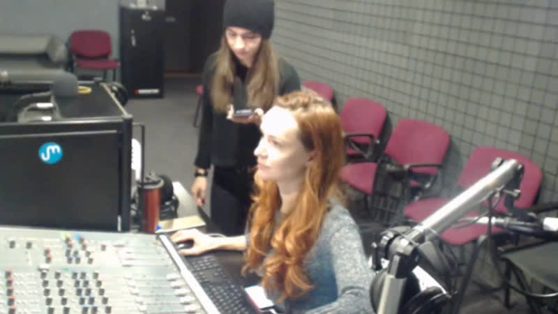 Live Радио UMAKER