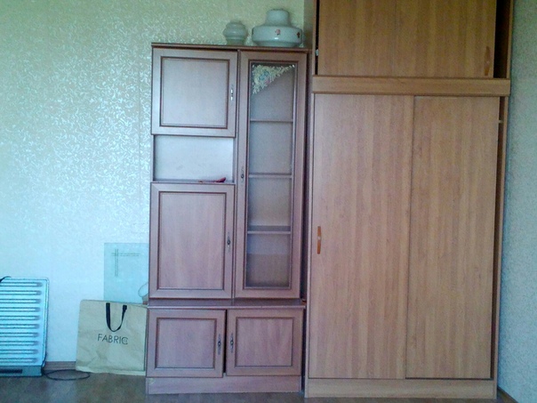 Фото: Сдается комната 26м. в трешке для одного человека рядом с м.Новогиреево (15 мин. пешком) без дом. животных. В одной комнате проживаю я, в другой девушка.<br>Цена 15000 плюс комуналка около 2000 с человека<br>т.8(915) 005-36-80<br>Константин