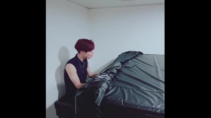 170618 IG SHINee (shinee). 태민 TAEMIN