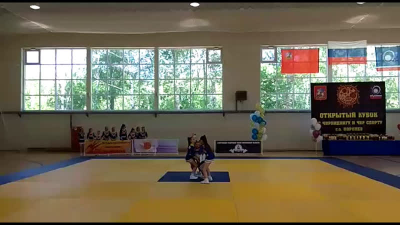 Kids Drive , чирлидинг стант дети