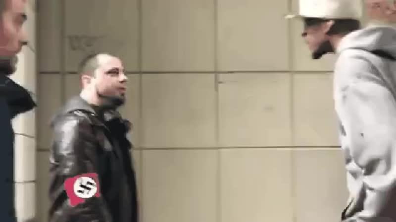 Фашисты идите назуй от сюда
