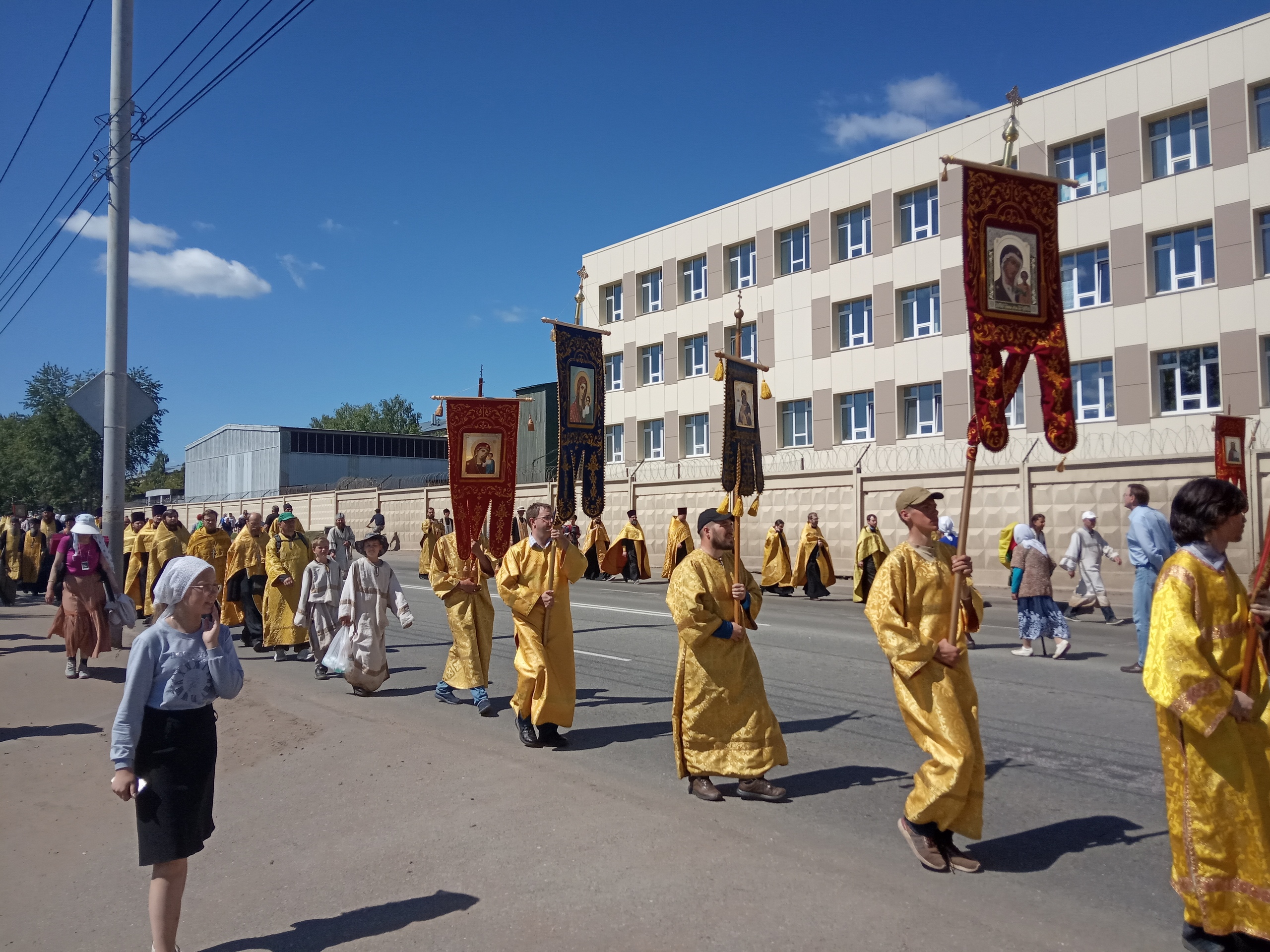 Великорецкий крестный ход 2019 title=