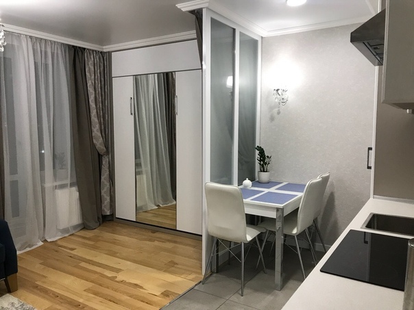Иркутск, Байкальская улица, 107а/2 <br>Студия, первая сдача после ремонта. <br>Удобная расстановка мебели, два больших <br>окна, натяжной потолок, на полу ламинат. <br>Диван, обеденный стол, белый кухонный <br>гарнитур со встроенной техникой, <br>зеркальный шкаф-купе. Санузел в панелях, <br>со стиральной машиной и ванной. Подойдёт <br>для проживания 1-2х человек, можно с <br>небольшими животными. Стоимость 9000. <br>Звоните 89087755046. <br>----------------------------------— <br>Нужны еще варианты <br>Смотри <br> - фото Фото: Иркутск, Байкальская улица, 107а/2 <br>Студия, первая сдача после ремонта. <br>Удобная расстановка мебели, два больших <br>окна, натяжной потолок, на полу ламинат. <br>Диван, обеденный стол, белый кухонный <br>гарнитур со встроенной техникой, <br>зеркальный шкаф-купе. Санузел в панелях, <br>со стиральной машиной и ванной. Подойдёт <br>для проживания 1-2х человек, можно с <br>небольшими животными. Стоимость 9000. <br>Звоните 89087755046. <br>----------------------------------— <br>Нужны еще варианты <br>Смотри <br>