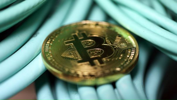 В Китае готовится запрет на майнинг криптовалюты