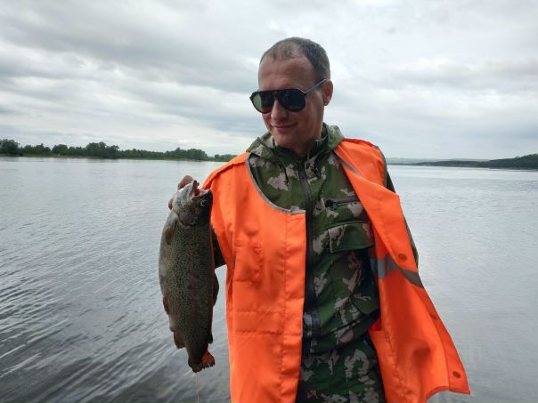 Рыбалка — Енисей, Красноярский край, 56.089, 93.173