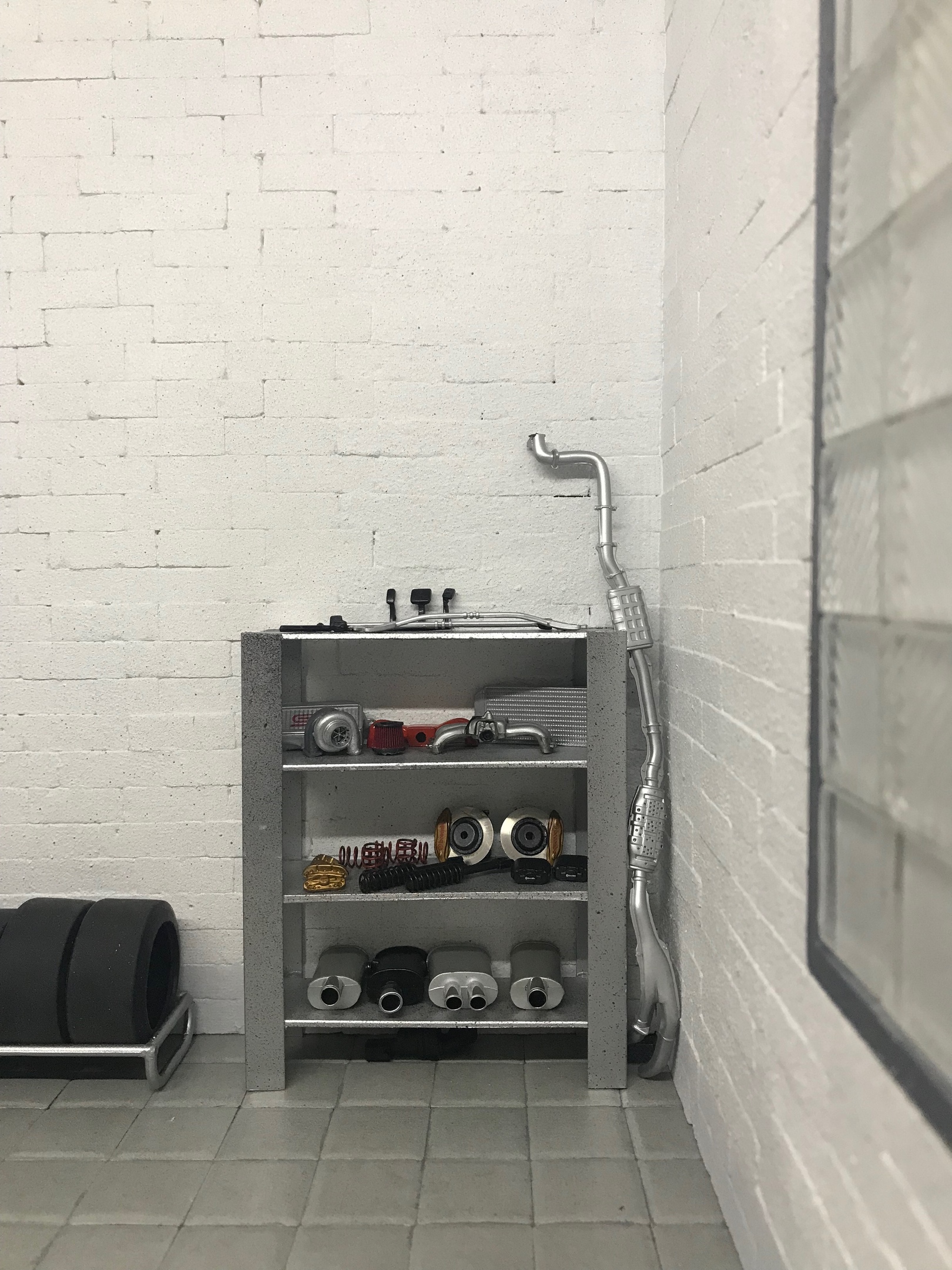 Garage Diorama 1/18 v2 DX Dioramas and Accessories DiecastXchange