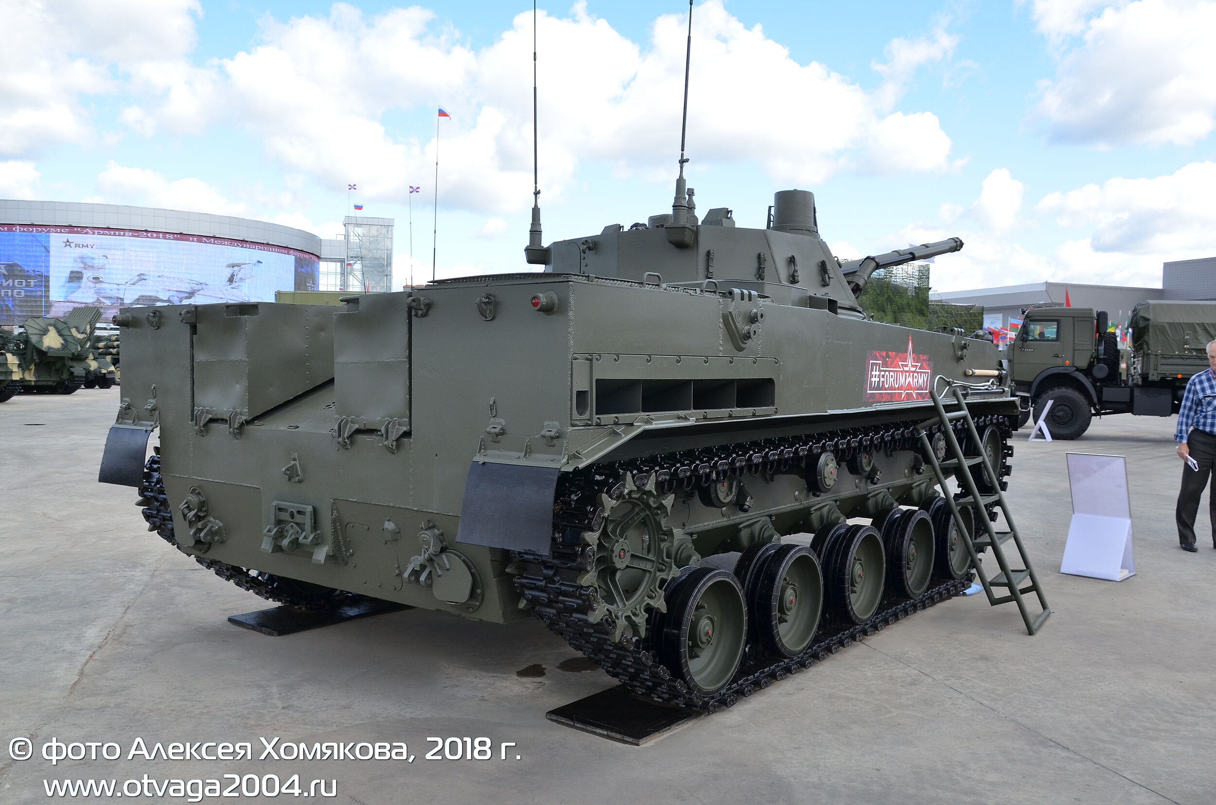Военная машина бмв