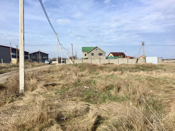 Продам участок 13 соток в прекрасном уголке Крыма! <br>село Трудовое, улица Вишневая. <br>Рядом живут соседи . Вода и свет на участке. Газ в перспективе. 5 км до Симферополя. Рядом школа, магазины, остановка. Ходит городская маршрутка номер 3 . <br><br>Документы российские, готовы к продаже! <br><br>До конца марта будет хороший торг!!! - фото Фото: Продам участок 13 соток в прекрасном уголке Крыма! <br>село Трудовое, улица Вишневая. <br>Рядом живут соседи . Вода и свет на участке. Газ в перспективе. 5 км до Симферополя. Рядом школа, магазины, остановка. Ходит городская маршрутка номер 3 . <br><br>Документы российские, готовы к продаже! <br><br>До конца марта будет хороший торг!!!