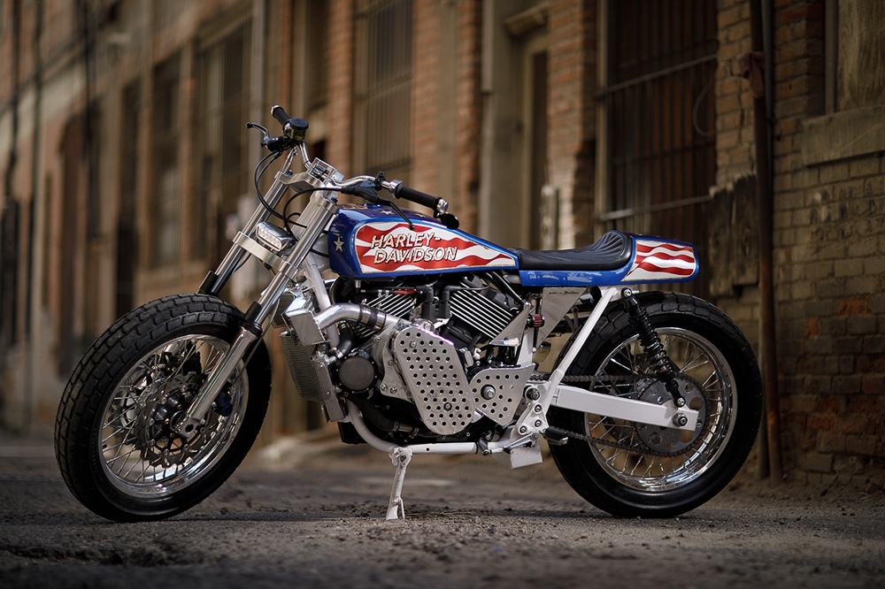 Number 8 Wire Motorcycles: заряженный кастом Harley-Davidson Street 750 Evel Knievel Tribute