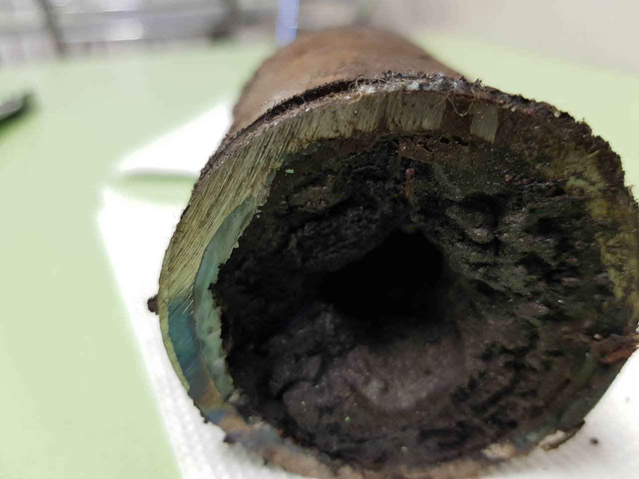 Смешная труба. Водопроводные трубы металлические. Мемы про трубы. Труба мем. Водопроводные трубы внутри.