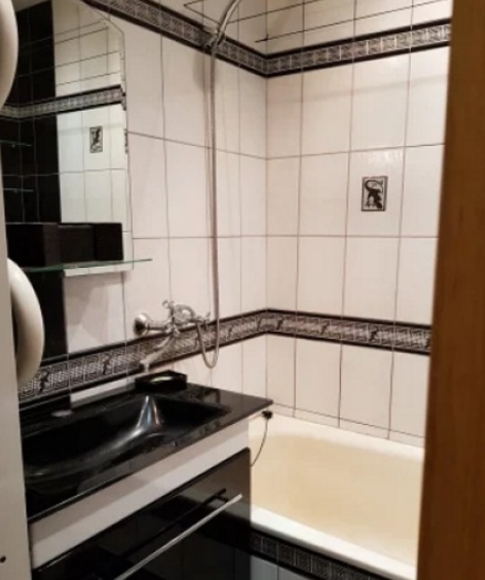 Метро Пролетарское 800м <br>Адрес: г.Москва, улица Мельникова, 24 <br>Отличная квартира в кирпичном доме, свежий евроремонт, <br>есть все необходимое для комфортного проживания (бытовая техника, мебель) <br>метро Пролетарская (700 м) <br>Цена:27.000 + доп.платежи. <br>89645783036 - фото Фото: Метро Пролетарское 800м <br>Адрес: г.Москва, улица Мельникова, 24 <br>Отличная квартира в кирпичном доме, свежий евроремонт, <br>есть все необходимое для комфортного проживания (бытовая техника, мебель) <br>метро Пролетарская (700 м) <br>Цена:27.000 + доп.платежи. <br>89645783036