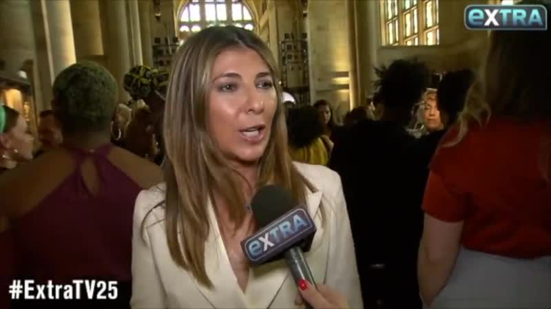 Karlie Kloss Extra TV 2019 год.