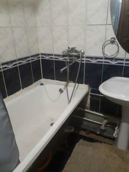 Фото: СПБ!собственник,Сдам свою Квартиру цена 12700<br>Проспект ветеранов 5 минут от метро улица ЛениГоликова<br>мебель в комнате,мебель на кухне, холодильник, стиральная машина, можно с детьми, можно с животными, телевизор, ванна.<br>Описание: Я залог не беру,комисси нет!В квартире новая мебель и техника. <br>Контактный номер для связи: +7931-378-57-80