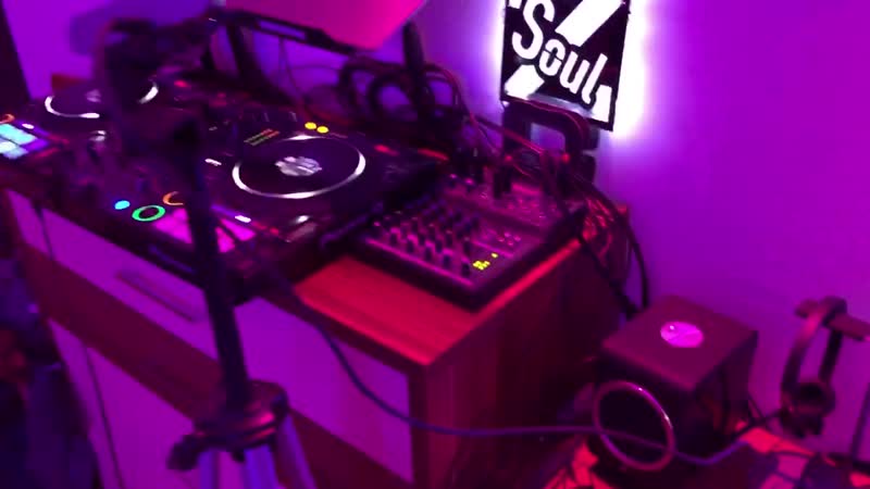 Kris DJing