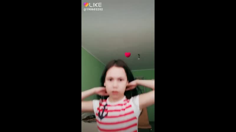 Like_6682313422867620697.mp4
