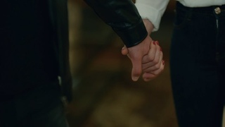 Kuzgun Dizi on Instagram: “#kuzgun yeni bölüm ön izleme sahnesi! “Artık kimse kararlarımı sorgulamasın!” #enbüyükzaafım Kuzgun bu akşam 20.00’de @s...