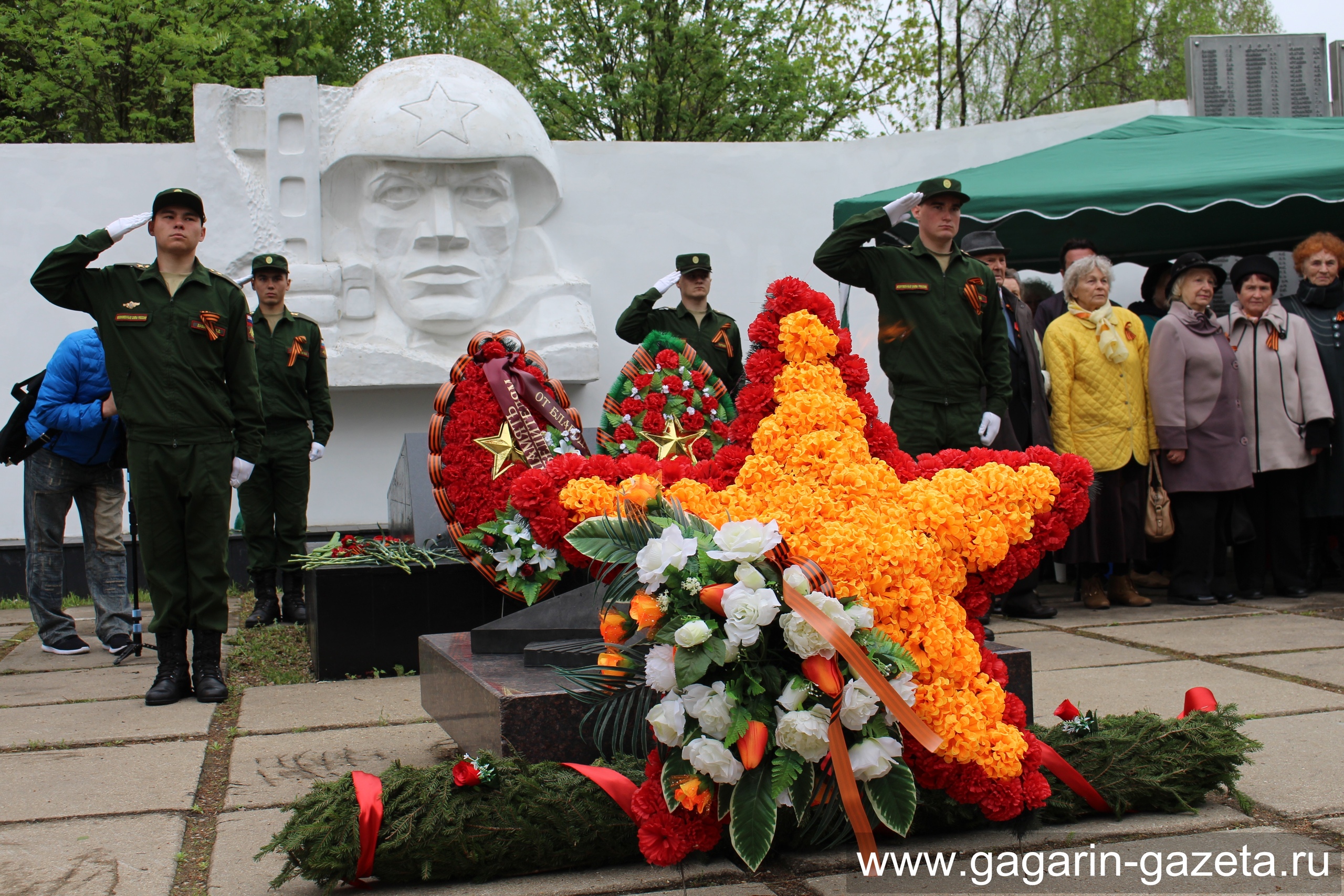 (Нажмите, чтобы посмотреть все фото)