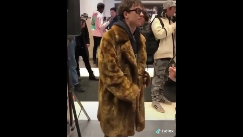 дэпоша танцует❤️