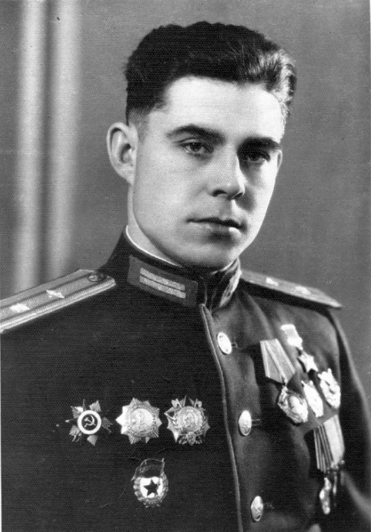 GTYj0pEMasE.jpg