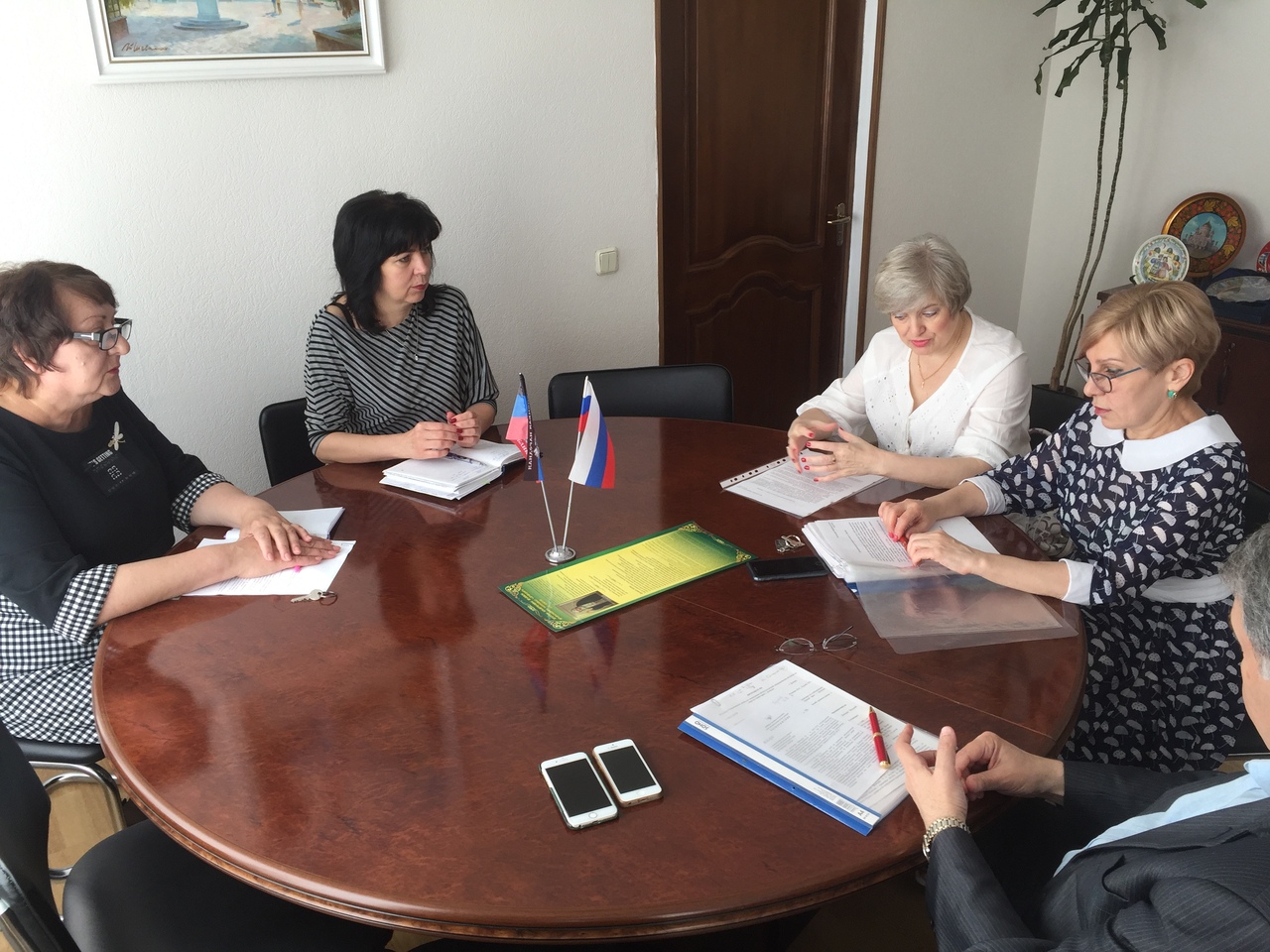 В администрации Донецка состоялось очередное заседание Оперативного штаба по ликвидации неблагоприятной ситуации по кори