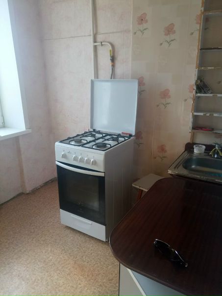 М. Рязанский проспект<br>Сдам 1к.квартиру <br>БЕЗ ЗАЛОГА<br>Мебели почти нет (Есть холодильник, кровать,эл.чайник) сантехника исправна, балкон застеклён.<br>23000+1000 к/у<br>89250000187 - фото Фото: М. Рязанский проспект<br>Сдам 1к.квартиру <br>БЕЗ ЗАЛОГА<br>Мебели почти нет (Есть холодильник, кровать,эл.чайник) сантехника исправна, балкон застеклён.<br>23000+1000 к/у<br>89250000187