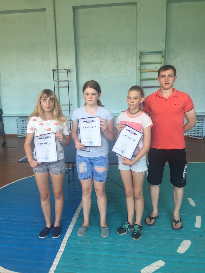 В Петровском районе состоялся турнир по настольному теннису среди воспитанников пришкольных лагерей с дневным пребыванием