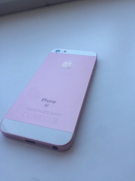 Apple iPhone SE
