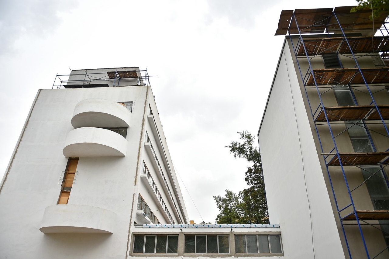 Дом наркомфина как попасть на крышу