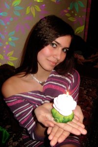 Лена Макарова