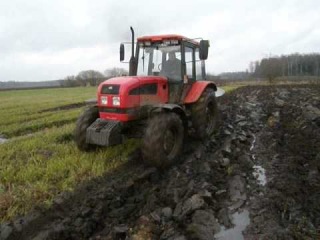Extreme ploughing Belarus Mtz 952.3