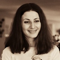 Елена Аронова