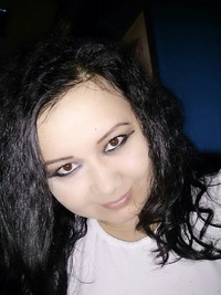 Лола Хасанова