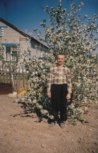Александр Гладков