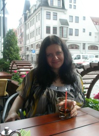 Лариса Сунелик