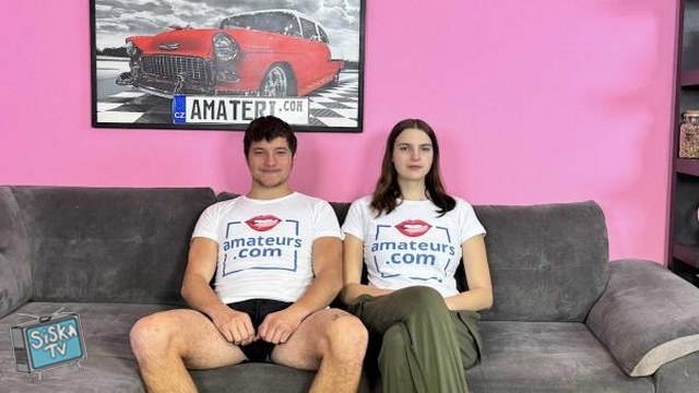  Fresh eighteen babe shows her juicy pussy