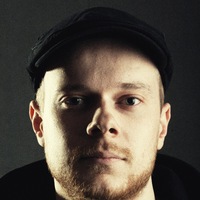 Илья Емельянов