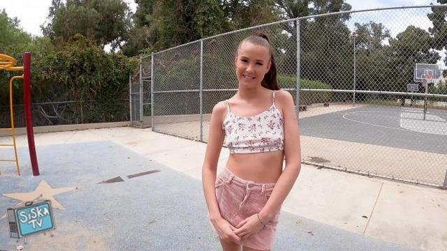  Athena Heart Is A Hot New Slut Who Loves Sucking Dicks In Public 