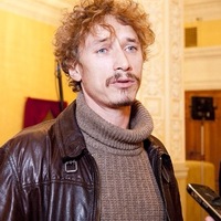 Саша Яценко
