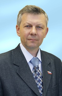 Юрий Попов