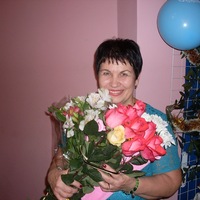Нина Романова