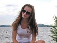 Янна Колесникова